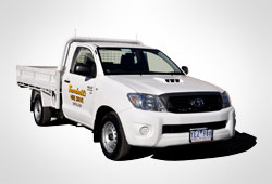 TOYOTA HILUX 4X4 SINGLE CAB